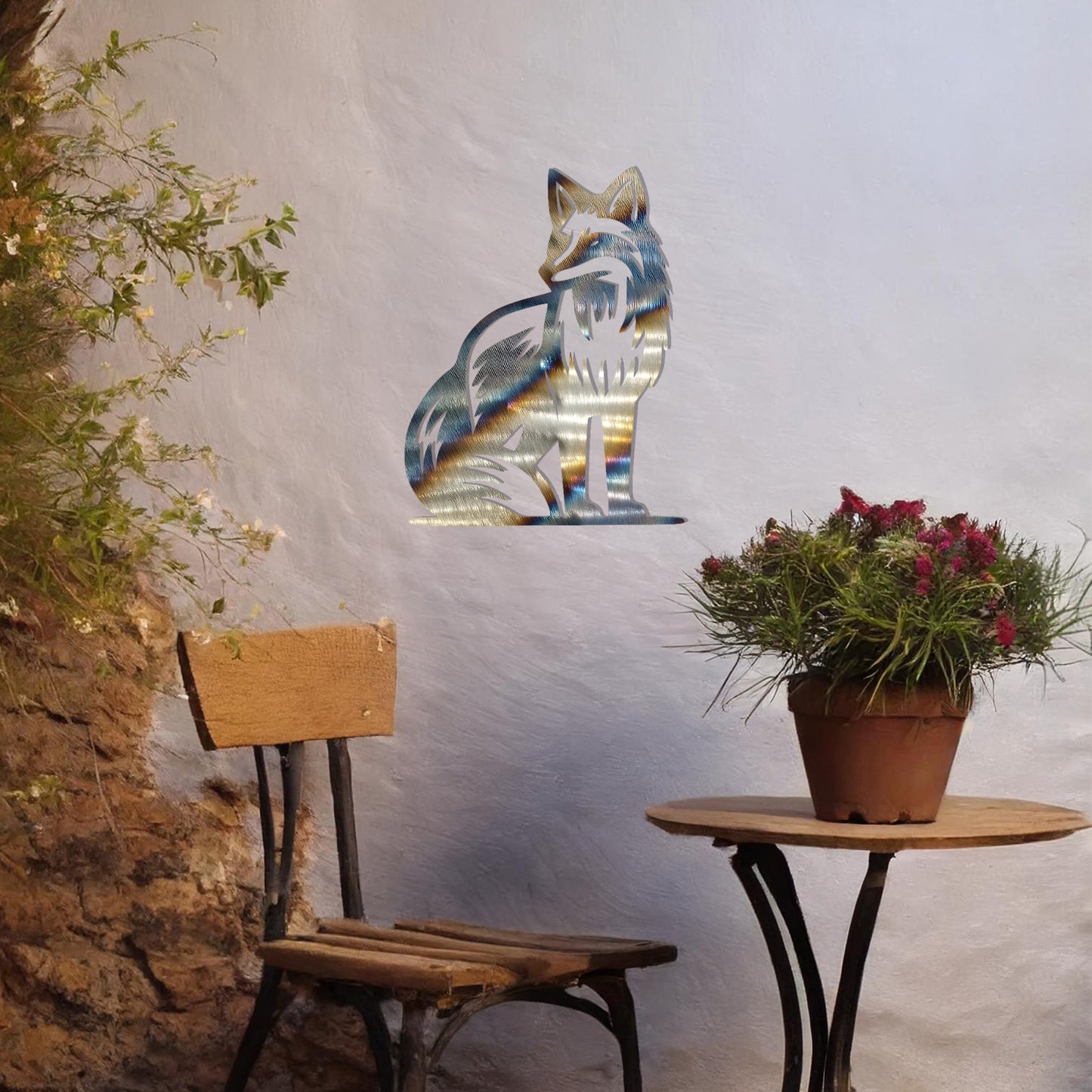 This design features a seated fox with graceful detailing and a poised stance. The intricate line work captures the essence of the fox's fur and its sleek form, making it a stunning decorative piece for any nature-inspired or rustic-themed space.