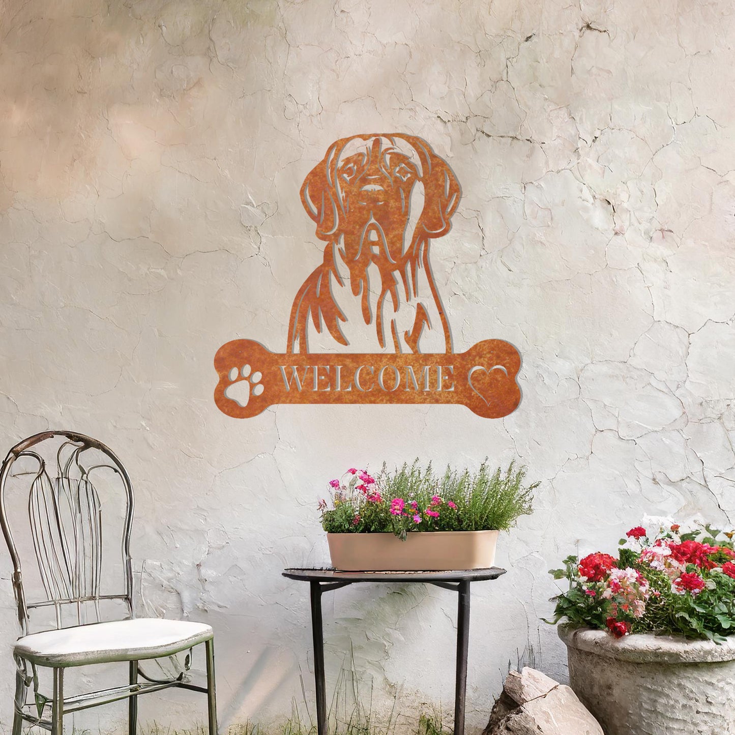 Metal Great Dane dog design with a bone-shaped 'WELCOME' text and paw prints, perfect for adding a noble and welcoming touch to entryways or outdoor spaces.