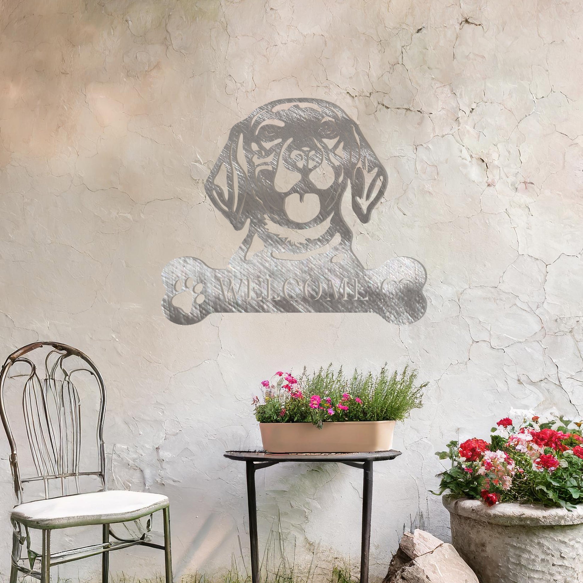 Metal Beagle dog design with a bone-shaped 'WELCOME' text and paw prints, perfect for adding a friendly and welcoming touch to entryways or outdoor spaces.
