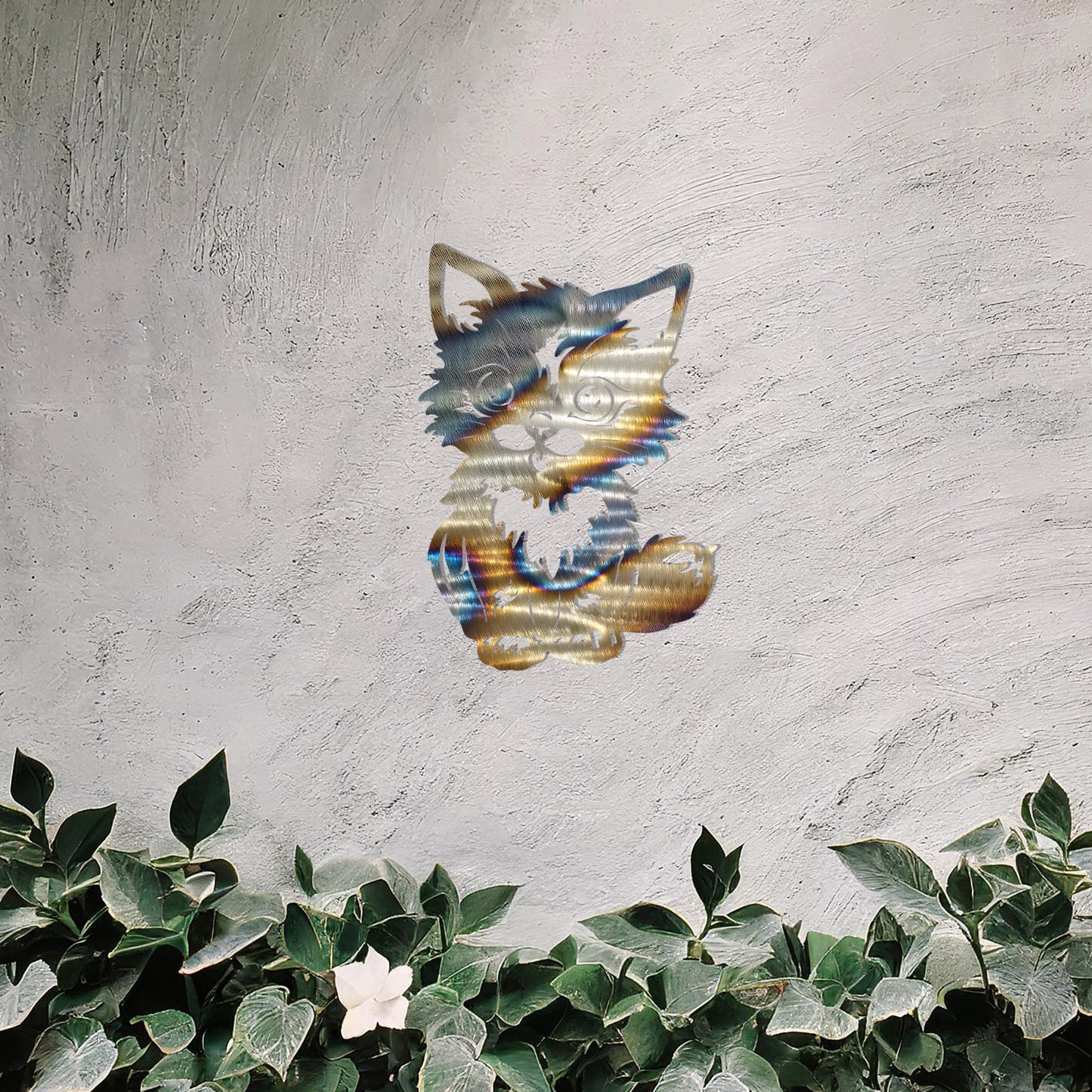 This design features an adorable kitten sitting upright with expressive eyes and playful details. The intricate lines bring charm and personality to this piece, making it a delightful decorative addition for animal lovers.