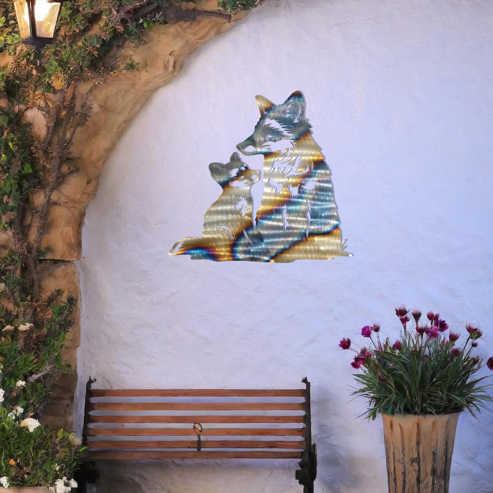 This design features a heartwarming depiction of a parent fox and its cub sharing an intimate moment. The intricate detailing captures the tender connection between them, making it a charming and expressive addition to any space.