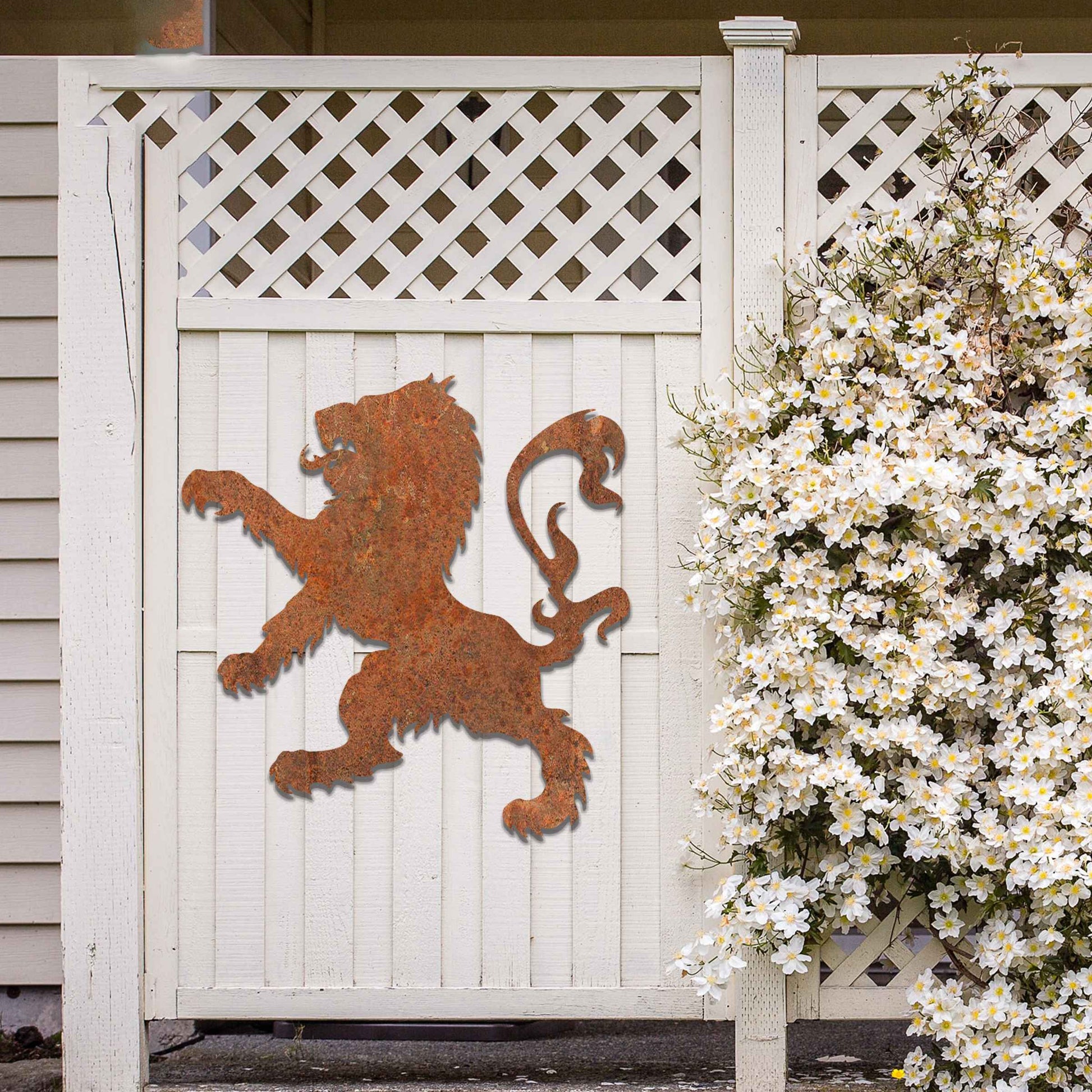 The design features a lion in a rampant pose, symbolizing strength and courage. This heraldic motif, commonly associated with the Scottish royal coat of arms, represents power and royalty.