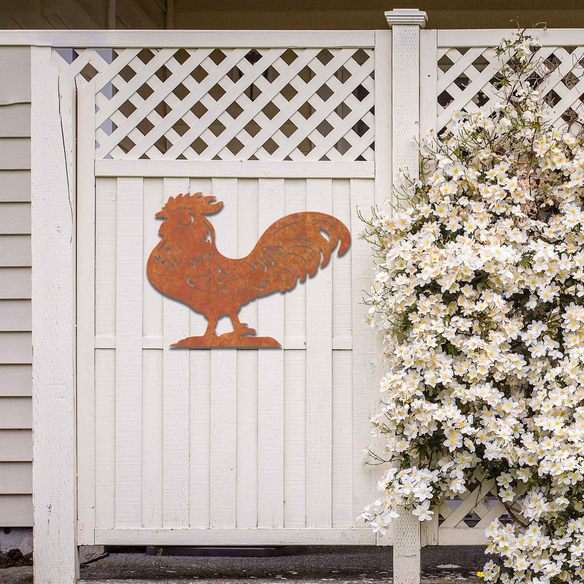 A striking, detailed rooster design, showcasing its feathers and proud stance. This elegant and dynamic wall art adds a bold touch to any space, capturing the essence of the rooster in a timeless, rustic style.