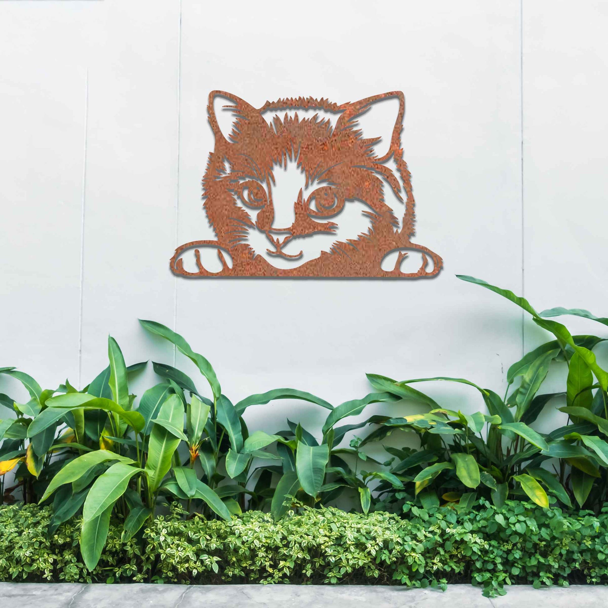 Metal garden decoration featuring a detailed depiction of a curious cat peeking over a ledge, adding a playful and charming touch to outdoor walls, fences, or garden spaces.
