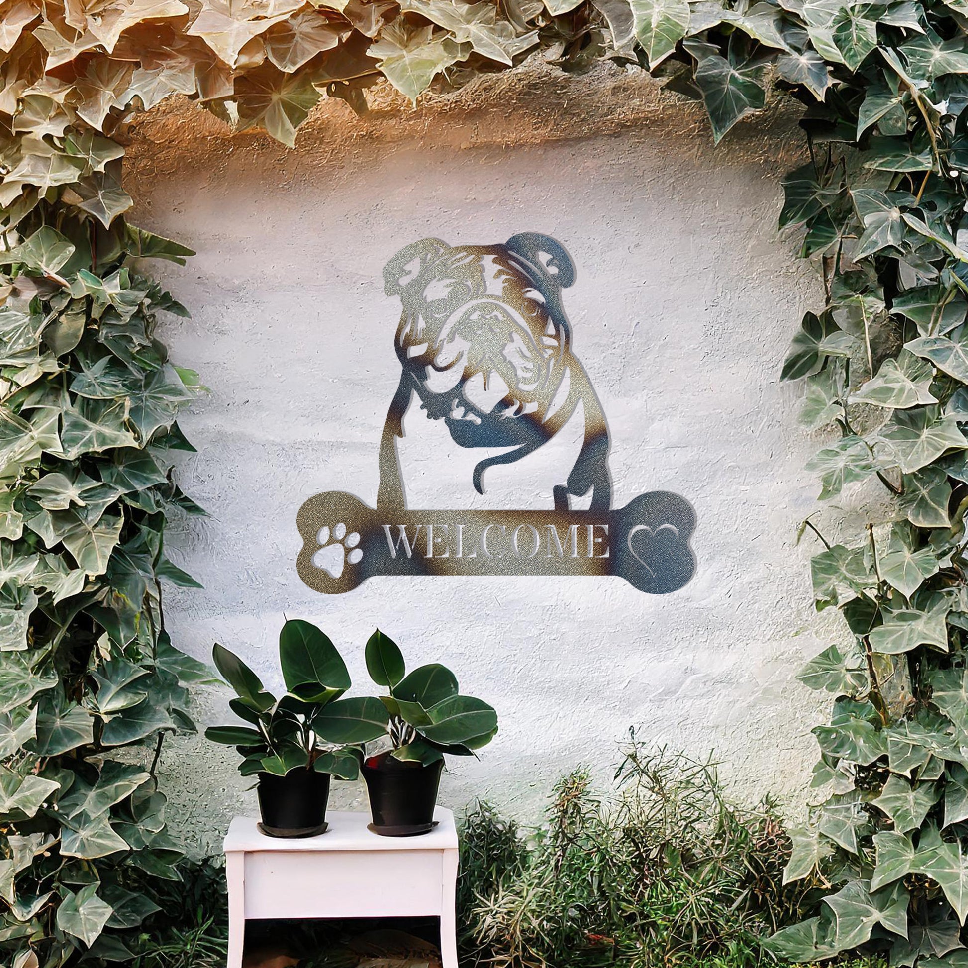 Metal Bulldog dog design with a bone-shaped 'WELCOME' text and paw prints, perfect for adding a friendly and welcoming touch to entryways or outdoor spaces.